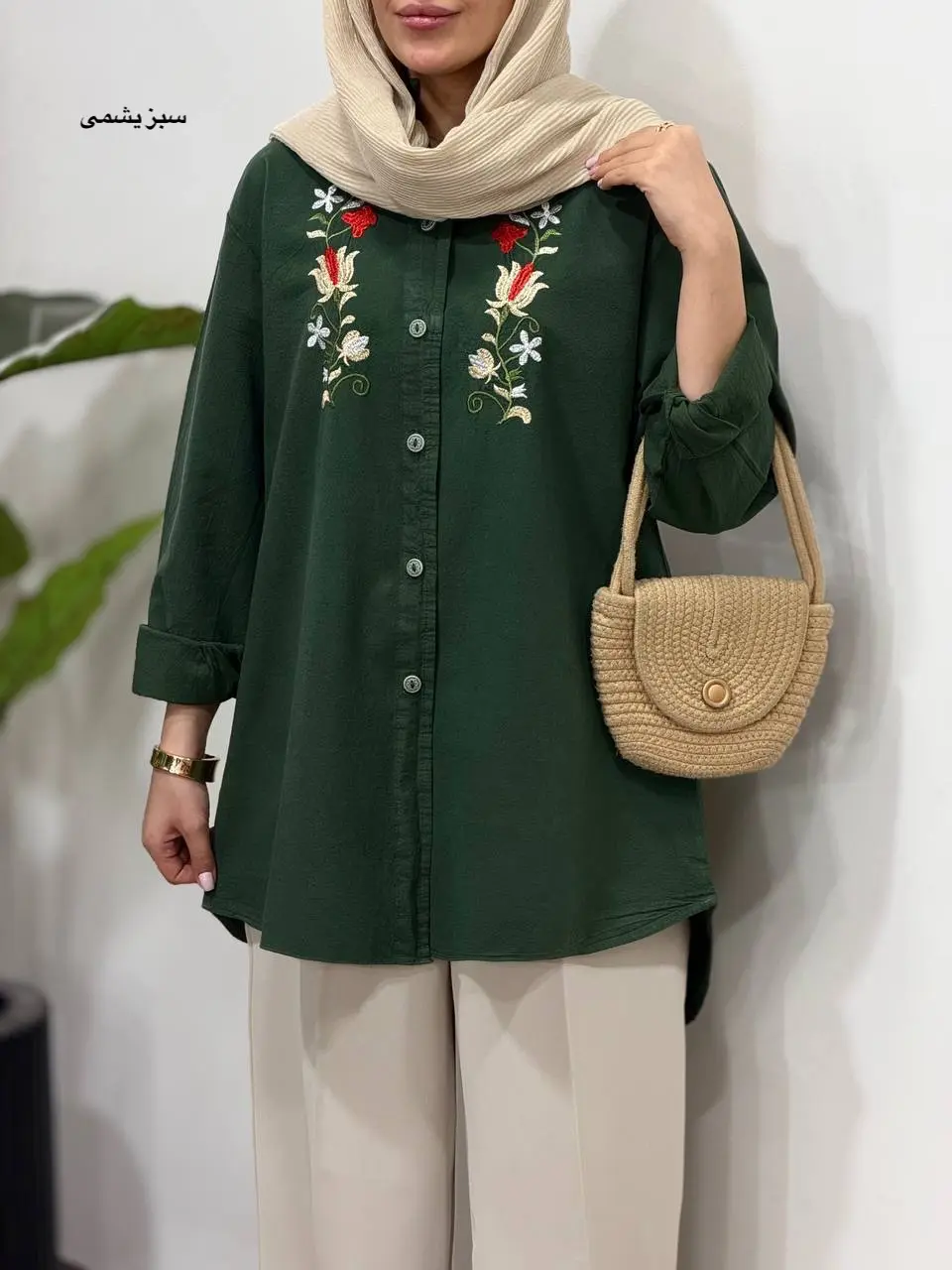 مانتو لینن گلدوزی آیسو لیلیوم (ایراد دار )